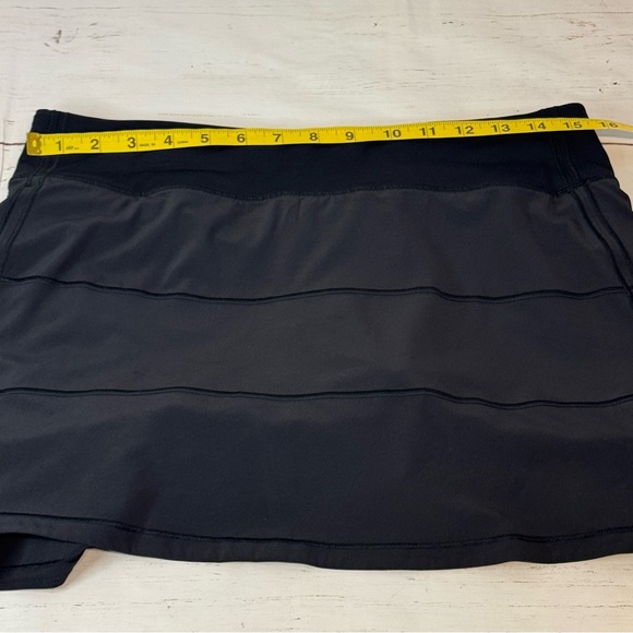 NWOT Lululemon Pace Rival Skort Black Size 8 SQUARE SIZE DOT - Picture 7 of 10
